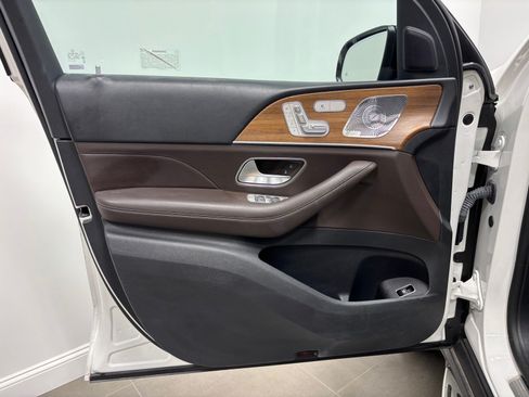Used 2023 Mercedes-Benz GLE 450 4MATIC image 24