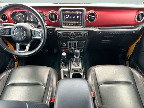 Used 2021 Jeep Wrangler Unlimited Rubicon AWD/4WD image 9