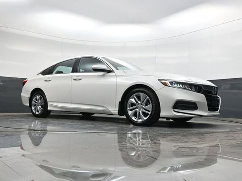 Used 2019 Honda Accord LX image 27