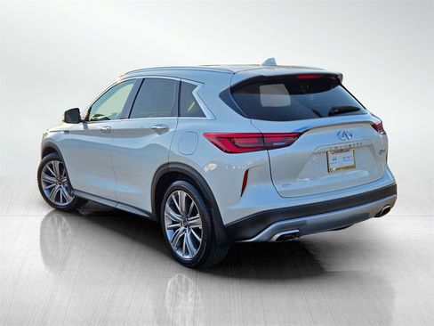Used 2022 INFINITI QX50 Sensory image 6