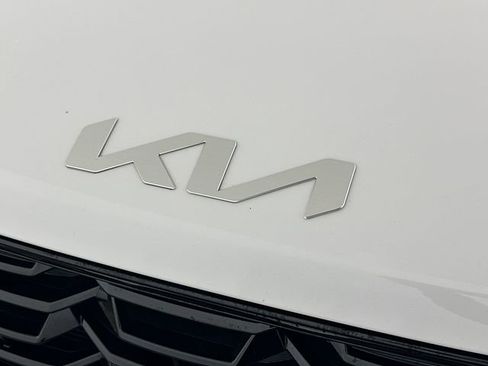 Used 2025 Kia Sorento S AWD/4WD image 23