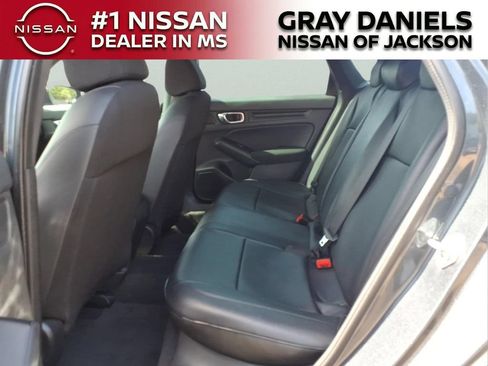 Used 2023 Honda Civic Sport image 25