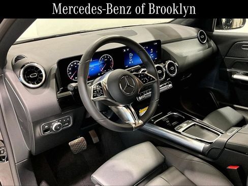 Certified 2026 Mercedes-Benz GLA 250 4MATIC image 17