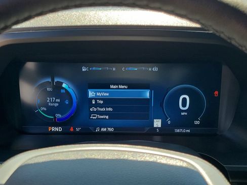 Used 2025 Ford F150 Lightning Lariat AWD/4WD image 27