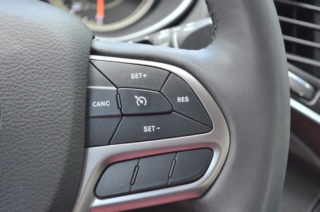 Used 2021 Jeep Cherokee Latitude Lux AWD/4WD image 18