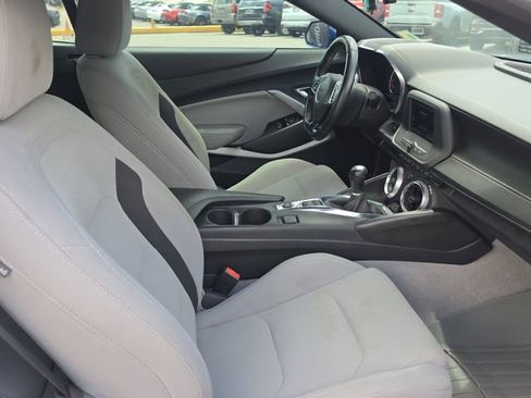 Used 2021 Chevrolet Camaro LT RWD image 8