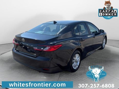 Used 2025 Toyota Camry LE FWD image 5