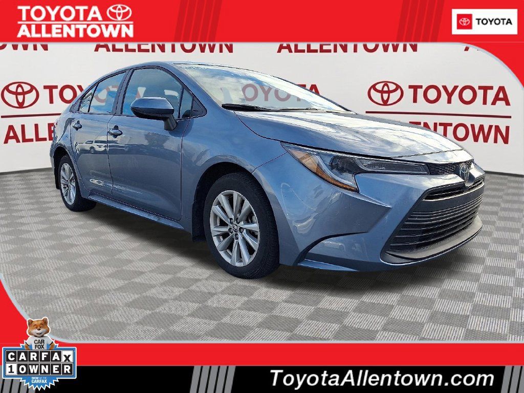 Used 2025 Toyota Corolla LE w/ LE Premium Package FWD 360° Tour