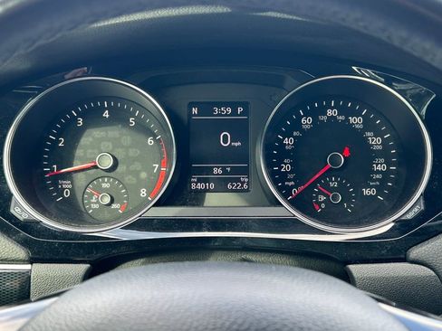 Used 2017 Volkswagen Jetta SEL image 35