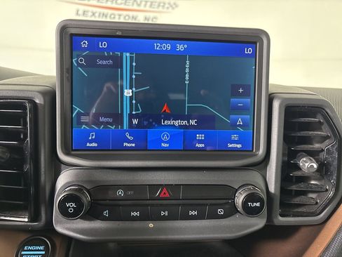 Used 2024 Ford Bronco Sport Outer Banks w/ Tech Package image 21