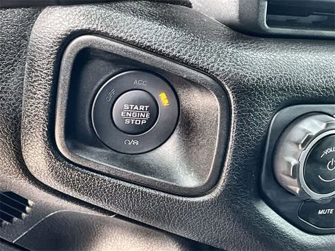 Used 2024 Jeep Wrangler Sport S w/ LED Headlamp & Fog Lamp Group image 28