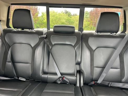 Used 2021 RAM 1500 Laramie image 13