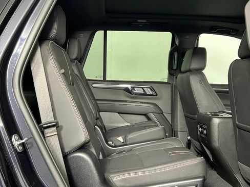 Used 2025 Chevrolet Tahoe RST w/ Comfort Package AWD/4WD image 13