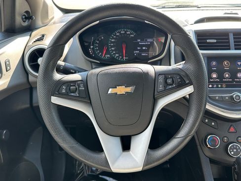 Used 2020 Chevrolet Sonic LT FWD image 22