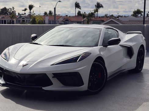 Used 2022 Chevrolet Corvette 3LT w/ Z51 Performance Package image 1