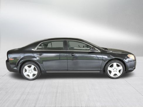 Used 2010 Chevrolet Malibu LT w/ HFV6 Engine Package FWD image 8
