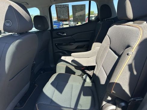 Certified 2023 GMC Acadia AT4 image 23