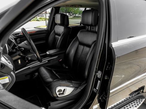 Used 2008 Mercedes-Benz GL 550 4MATIC image 33