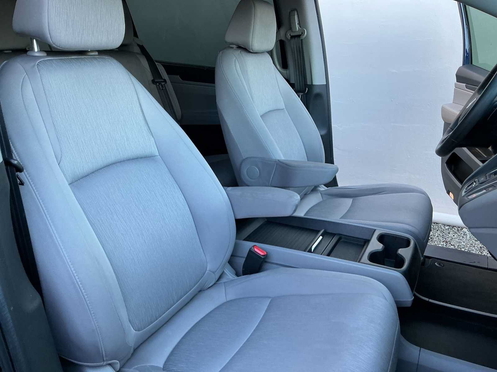 Used 2019 Honda Odyssey EX image 25