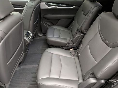 Certified 2024 Cadillac XT6 Premium Luxury w/ LPO, Floor Liner Package image 21