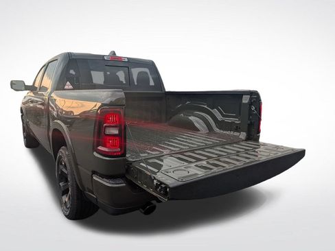 New 2026 RAM 1500 Big Horn AWD/4WD image 7