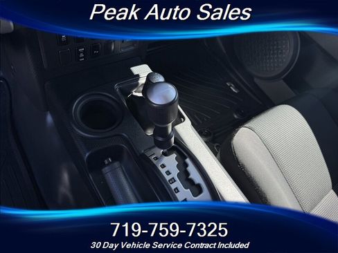 Used 2014 Toyota FJ Cruiser 4WD w/ Upgrade Package image 26