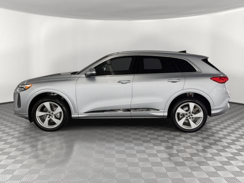 New 2026 Audi Q5 Premium AWD/4WD image 2