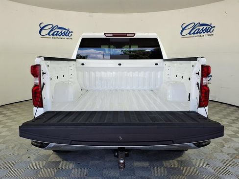 Used 2024 Chevrolet Silverado 1500 LT w/ Safety Package RWD image 5