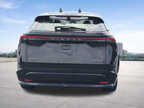 Certified 2024 Nissan Ariya FWD image 4