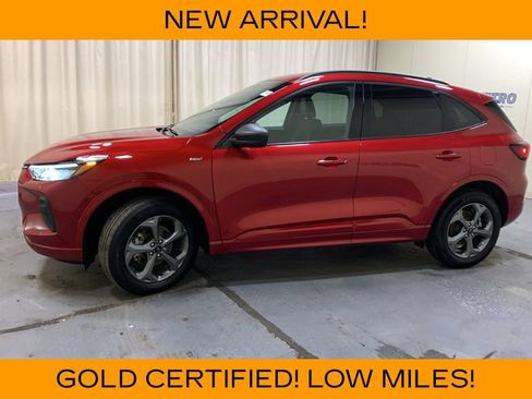Used 2024 Ford Escape ST-Line w/ Tech Pack #1 AWD/4WD image 6