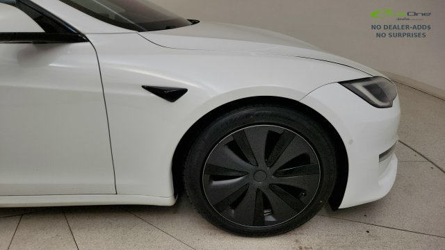 Used 2023 Tesla Model S AWD/4WD image 21