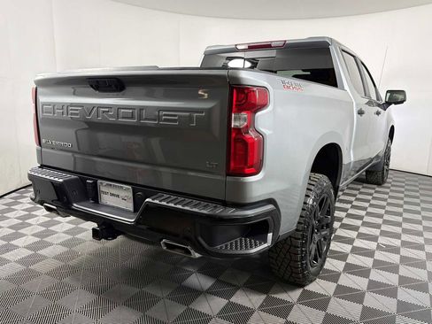 Used 2024 Chevrolet Silverado 1500 LT Trail Boss w/ LT Trail Boss Premium Package AWD/4WD image 6