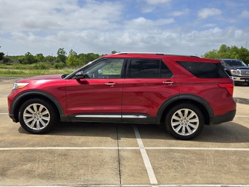 Used 2020 Ford Explorer Limited RWD image 9
