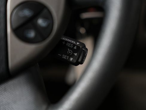 Used 2007 Toyota Prius Touring image 16