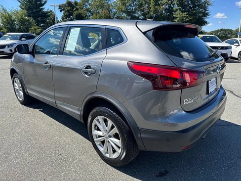 Used 2017 Nissan Rogue Sport S w/ S Appearance Package AWD/4WD image 4