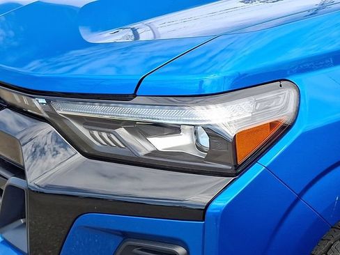 Used 2024 Chevrolet Colorado Z71 w/ Z71 Convenience Package 2 AWD/4WD image 28