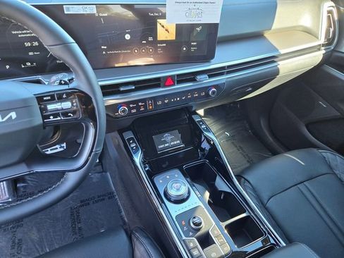 New 2026 Kia Sorento SX Prestige AWD/4WD image 17