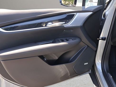 New 2026 Cadillac XT5 Premium Luxury FWD image 11