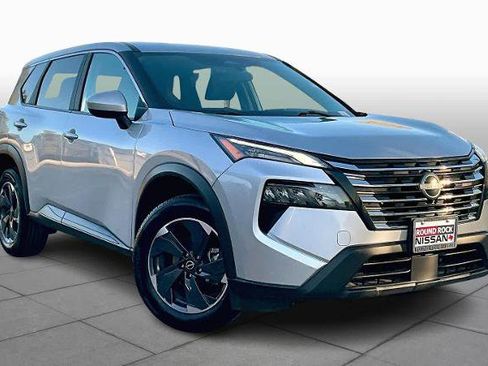 Certified 2024 Nissan Rogue SV image 2