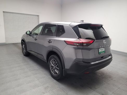 Used 2021 Nissan Rogue S FWD image 5