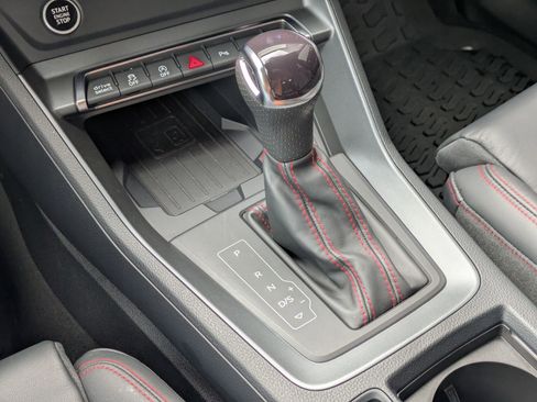 Used 2025 Audi Q3 2.0T Premium Plus w/ Premium Plus Package image 20