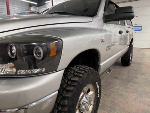 Used 2006 Dodge Ram 2500 Truck SLT w/ Quad Cab Big Horn Value Group image 56