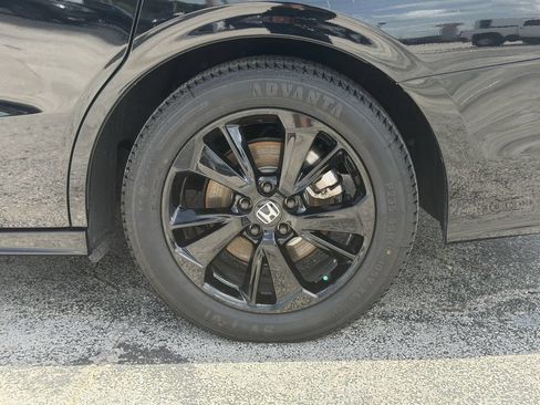 Used 2023 Honda Odyssey Sport image 12