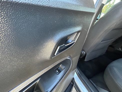 Used 2020 Chevrolet Trax LS w/ Tint and Cruise Package FWD image 39