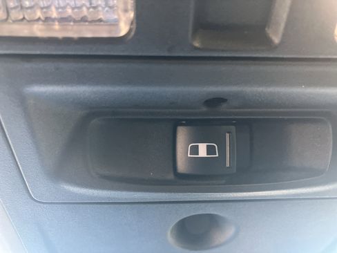 Used 2018 RAM 2500 Laramie AWD/4WD image 31