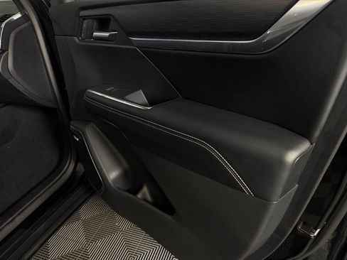 Used 2025 GMC Acadia Elevation w/ Elevation Premium Package image 35