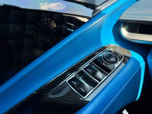 Used 2021 Chevrolet Corvette Stingray Premium Conv w/ Z51 Performance Package RWD image 58