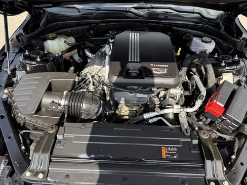 Used 2023 Cadillac CT4 Sport RWD image 34