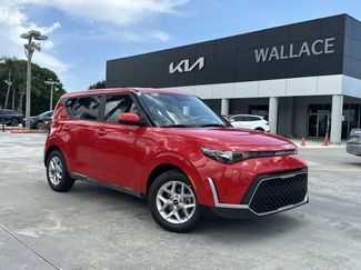 New 2025 Kia Soul LX w/ LX Technology Package video 1
