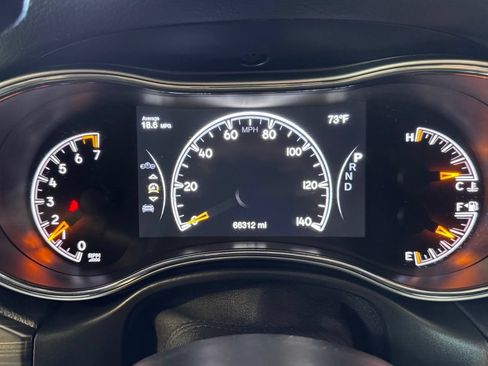 Used 2021 Jeep Grand Cherokee Laredo X AWD/4WD image 27